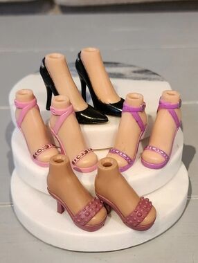 MGA Bratz Cloe Yasmin Feet Pumps Mauve Pink High Heel Shoes Sandals Beautiful